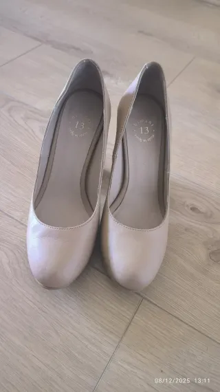 Zapatos de tacón rosas