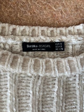 Jersey Bershka crop crudo