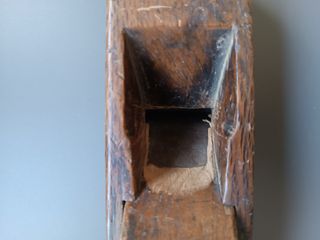 Cepillo antiguo carpintero