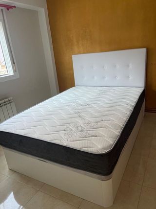 Cama canapé y colchón