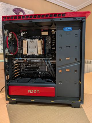 PC Gamer NZXT H440 i7-4820K GTX 1070