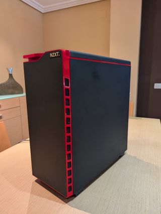 PC Gamer NZXT H440 i7-4820K GTX 1070