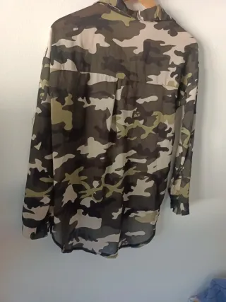 Blusa Camuflaje Beige y Verde