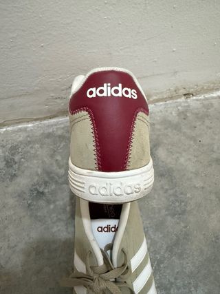 Zapatillas Adidas Neo Talla 45.5 Beige