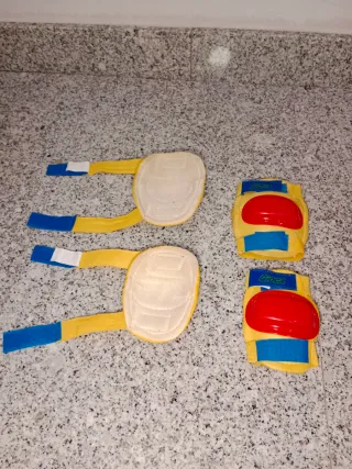 Set Patines, Casco, Rodilleras, Coderas Gioca