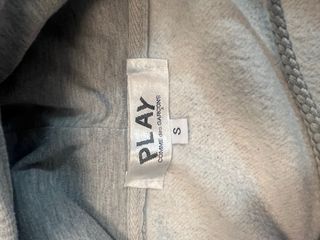 Sudadera CDG gris con cremallera