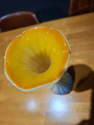 Antico vaso in cristallo Murano blu e giallo