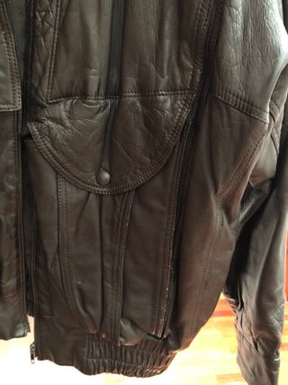 Cazadora Piel Negra Talla 42 Superoportunidad