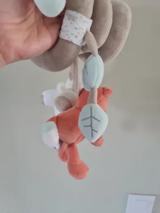 Sonajero espiral para coche de bebé