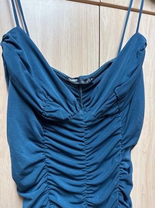 Vestido ajustado fruncido verde azulado