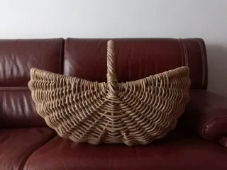 Cesta grande de mimbre