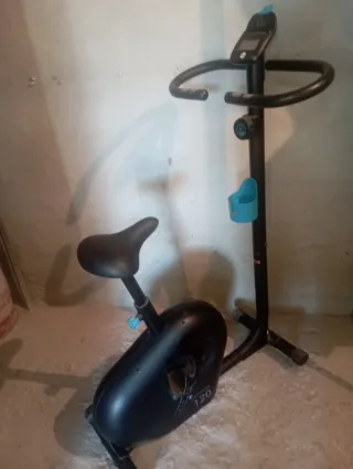 Bicicleta Estática DOMYOS 120.