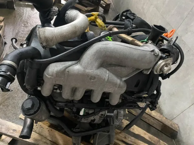 Motor VW T5 2.5 TDI AXD AXE 172.000km