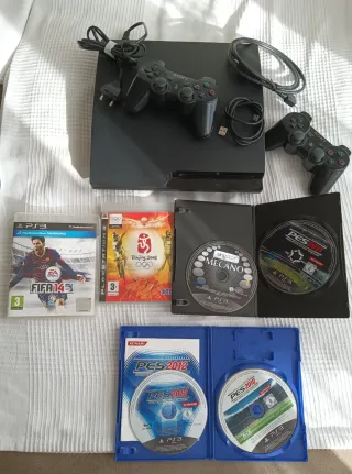 PlayStation 3 Nera con Giochi e Controller