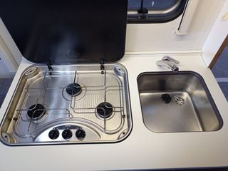 Caravana Adria Aviva 350L (Menos 750kg)