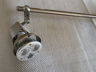 Regleta 4 focos LED cromados