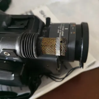 Videocámara Sharp VHS-C VL-C780S Zoom 12