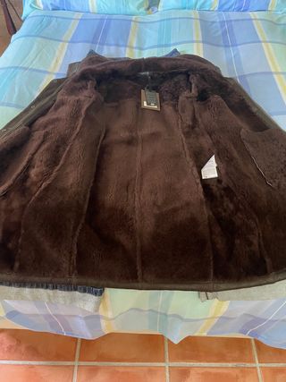 Abrigo Montone de Mujer