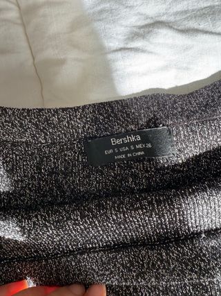 Top gris brillante manga larga