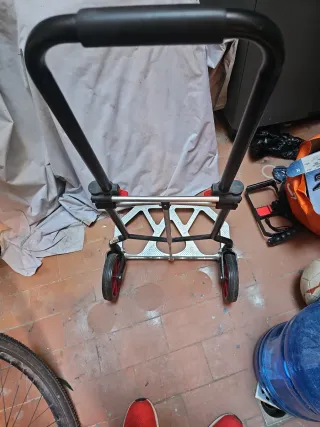 Carretilla de mano plegable