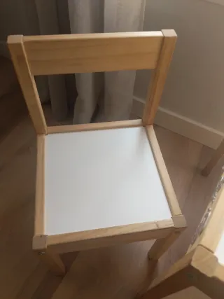 Mesa y silla infantil IKEA LATT