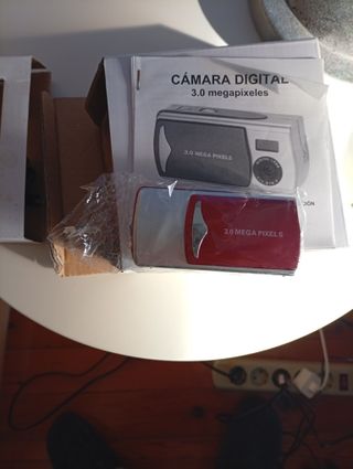 Cámara Digital 3.0 Megapíxeles