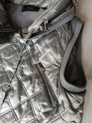 Chaleco acolchado gris plateado Talla L