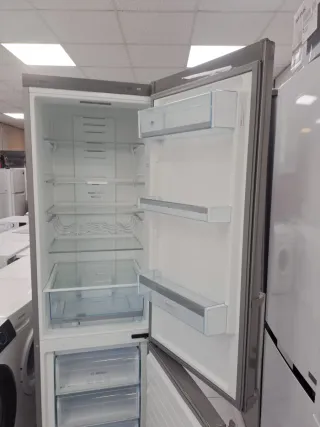 ♡NEVERA MARCA BOSCH 2,CM GARANTÍA + TRANSPORTE♡