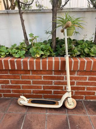 Patinete Banwood Crema - Maxi Scooter