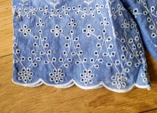 Blusa verano Primark azul bordada T.42