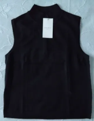 Top punto cuello perkins negro Talla M nuevo.