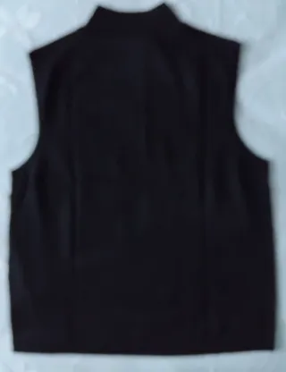 Top punto cuello perkins negro Talla M nuevo.