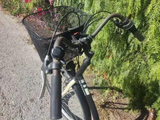 Bicicleta Urbana BTWIN Elops 300