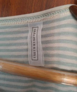 Conjunto Intimissimi camisón y bata