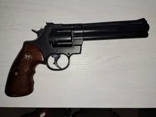 Pistola giocattolo in metallo caricarle a gas