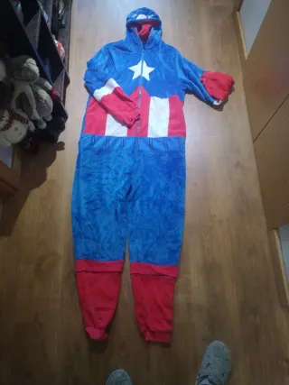 Pijama Manta Capitán América Talla M-L