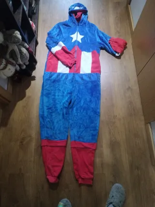 Pijama Manta Capitán América Talla M-L