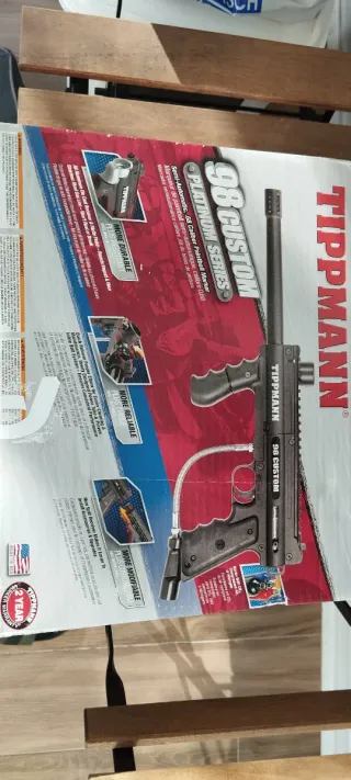 Marcadora de Paintball Tippmann 98 Custom
