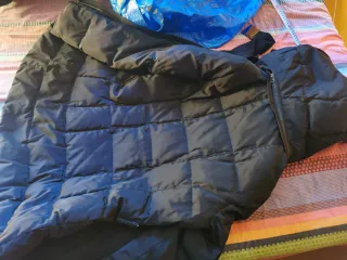 Abrigo plumífero Zara negro mujer