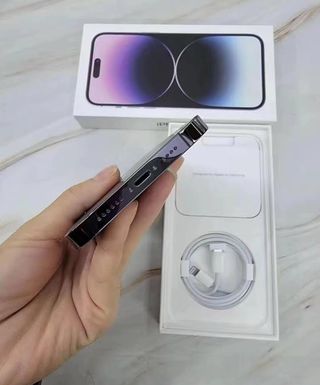 iPhone 14 Pro Max Viola