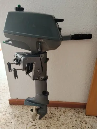 Motor fueraborda Yamaha 2'2kw