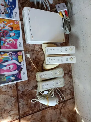 Consola Wii + 5 Giochi