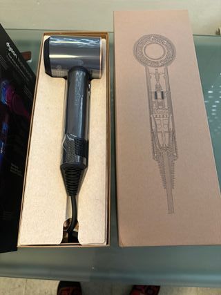Secador Dyson Supersonic Nuevo