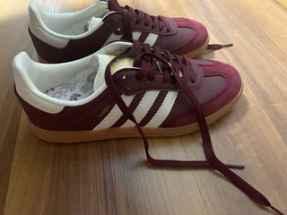 Zapatillas Adidas Samba Granates