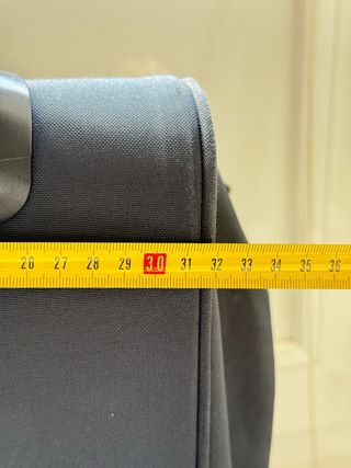 Maleta de cabina Eastpak negra