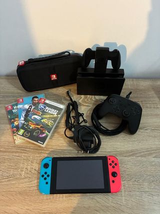 Nintendo Switch Azul y Rojo + Accesorios