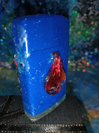 Mechero VIP tipo Zippo gaz logo Zippo - charm skul