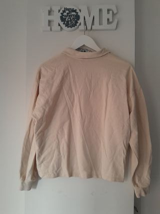 Blusa/Sudadera tipo polo beige manga larga