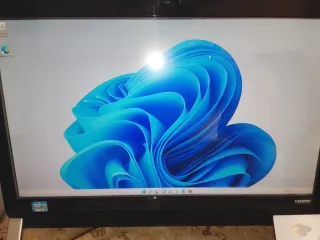 packard bell modelo OneTwo m3871