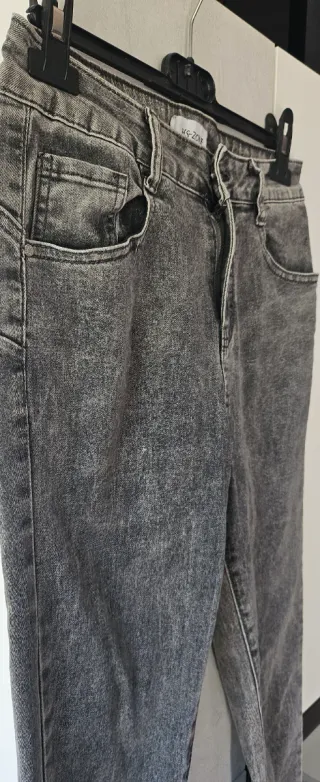 Pantalón vaquero pitillo elástico efecto push up